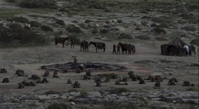 Kamp van de Dothraki - Kliffen van Mtahleb