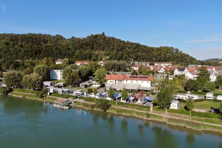 Kampeer bij Rhein-Camping Waldshut