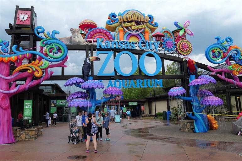 Kansas City Zoo & Aquarium