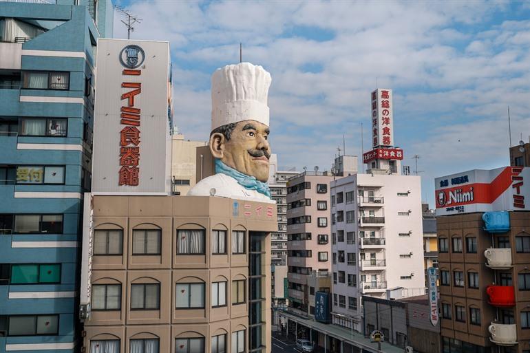 Kappabashi Street met de bekende kok