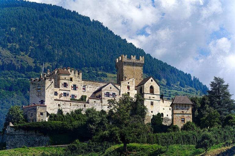 Kasteel Churburg, Zuid-Tirol