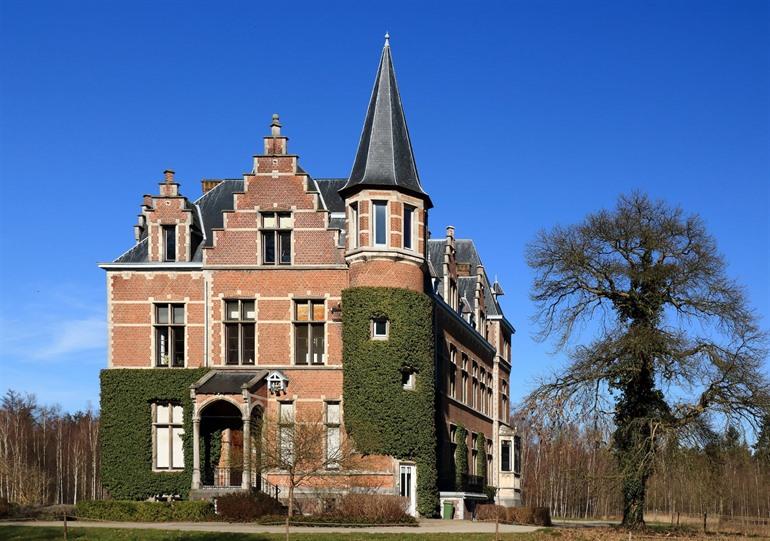 Kasteel in het Provinciaal Groendomein Vrieselhof, Antwerpse Kempen