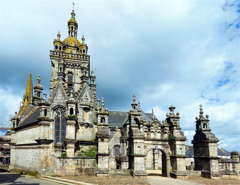 Kerk van Saint-Thégonnec