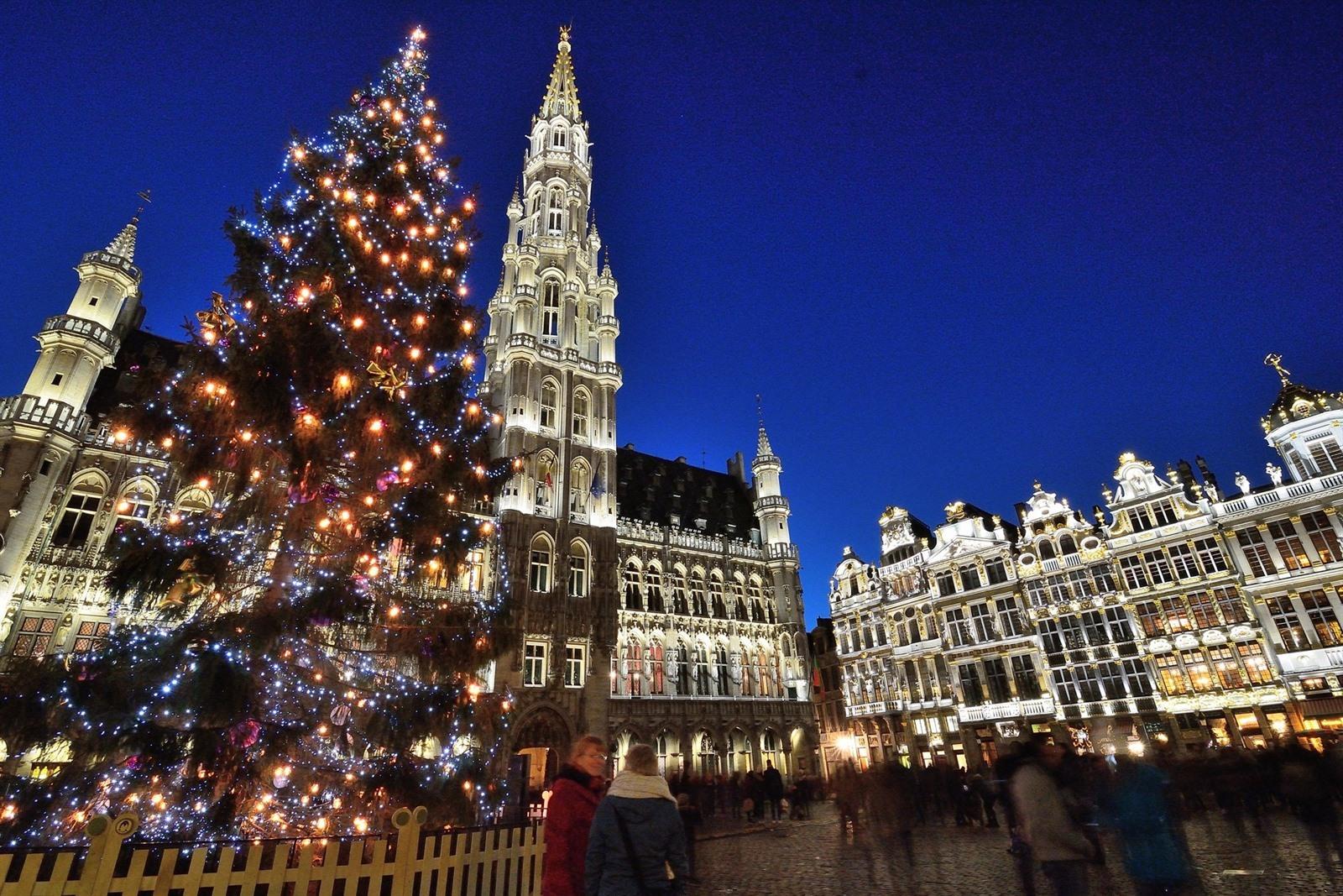 Dé 10 x mooiste kerstmarkten van België 2025 + datums