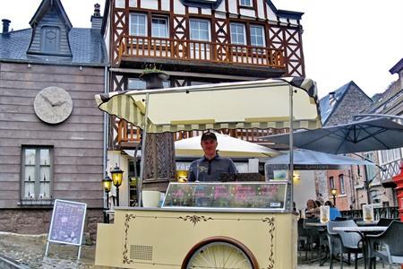 Kerstmarkt in Durbuy bezoeken