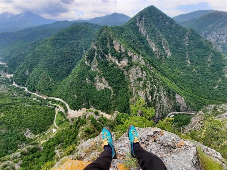Klim langs de Via Ferrata Panoramaroute in de prachtige heuvels van Prizren
