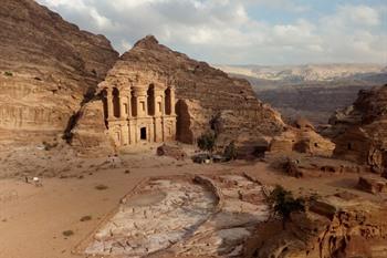 Klooster Ad Deir in de  historische site Petra, Jordanië