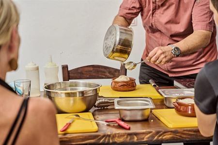 Kookles door een professionele chef-kok in Santorini