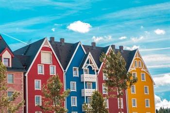 Krønasar: museum-hotel Rulantica