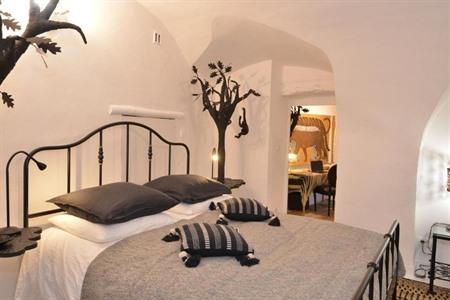 La BARBELLA in Lourmarin boeken