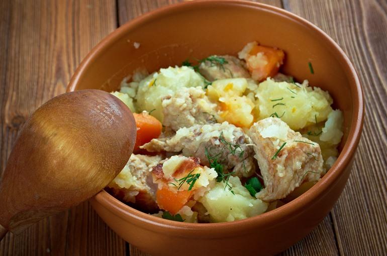 Lapskaus proeven in Noorwegen