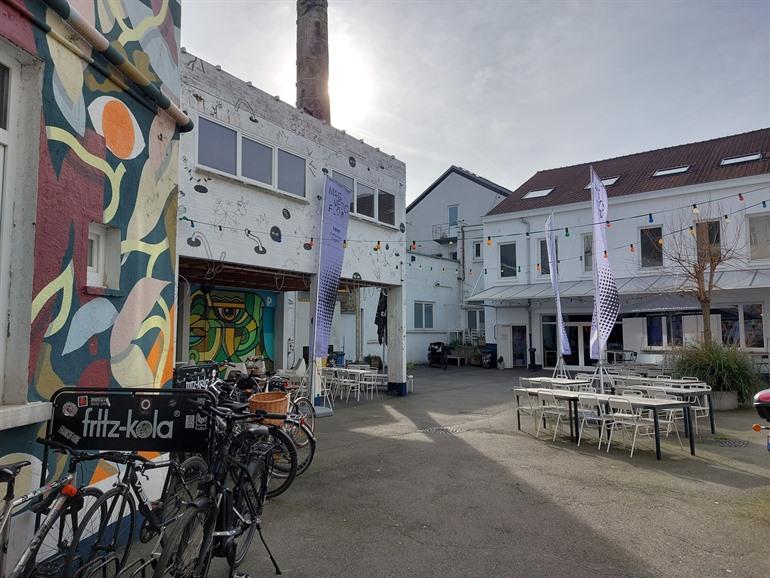 LaVallée bezoeken, Molenbeek