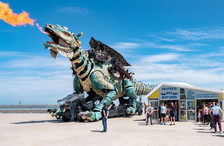 Le Compagnie du Dragon in Calais