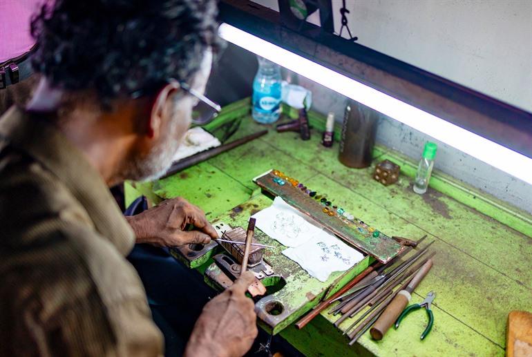 Leer de kneepjes van het vak tijdens deze workshop sieraden maken