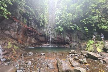 Levada das 25 Fontes PR6 wandeling op Madeira