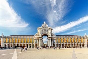 Lissabon, kathedraal en toeristentram