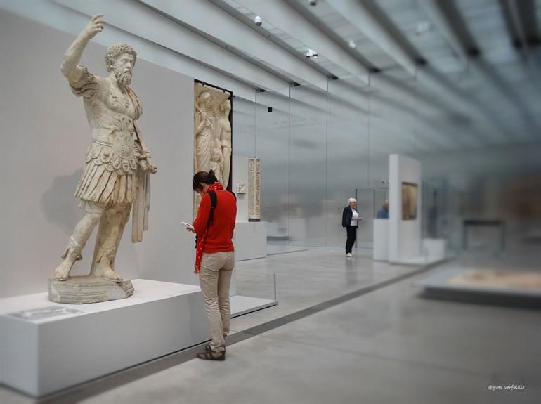 Louvre Lens