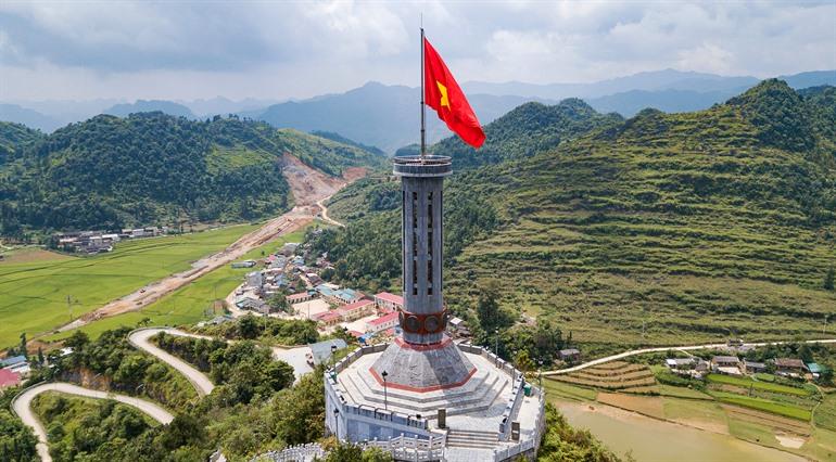 Lung Cu Flag Tower uitzichtpunt in het noorden van Vietnam