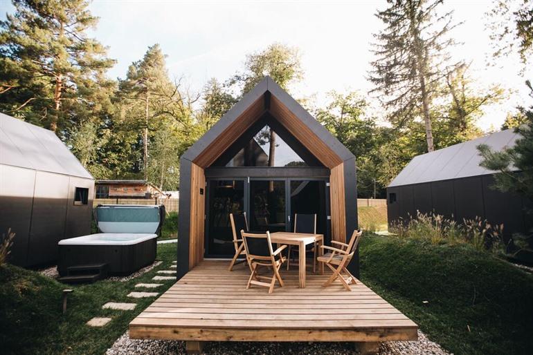 Luxury glamping Chocolate village boeken