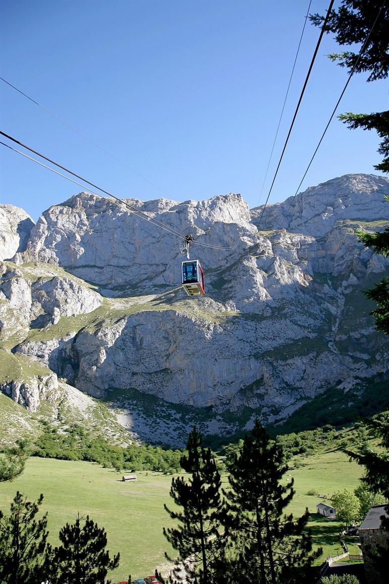 Maak een ritje met de Fuenta Dé-kabelbaan in Picos de Europa