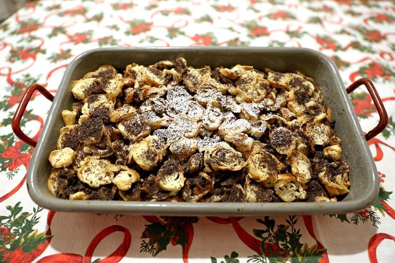 Mákos Guba, Hongaarse keuken