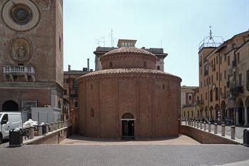 Mantua, rotonda