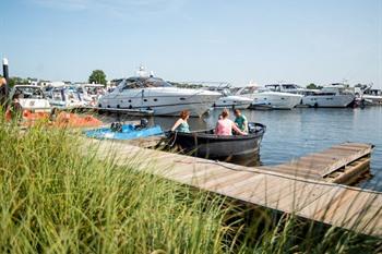 Marina Resort Well boeken