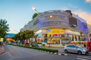 MAYA Lifestyle Shoppingcenter in Chiang Mai