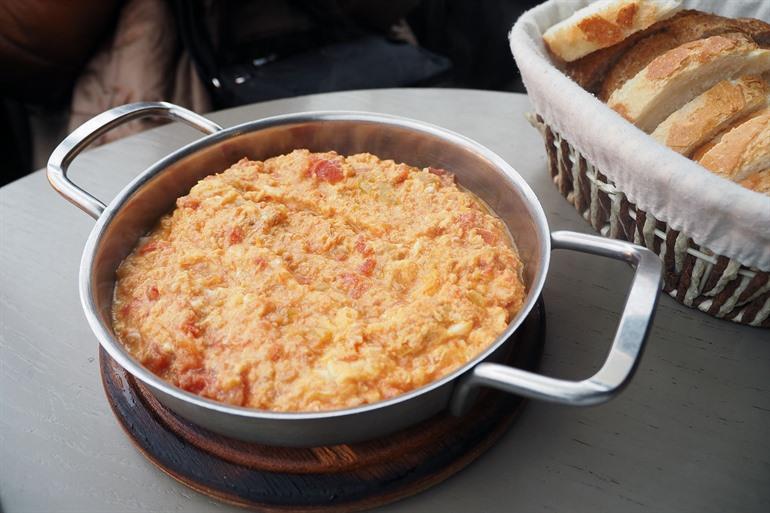 Menemen, Turks roerei