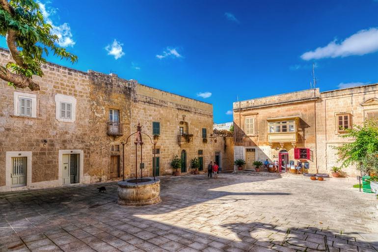 Mesquita plein in Mdina, Malta
