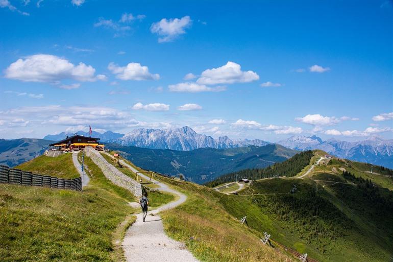 Met de kabelbaan naar de Schmittenhöhe, Oostenrijk
