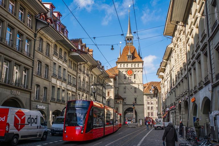 Middeleeuwse gevangenistoren Käfigturm, Bern
