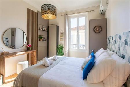 Mirabeua Prestige boeken