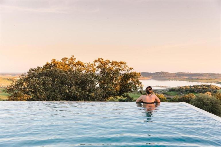 Montimerso Skyscape Countryhouse boeken