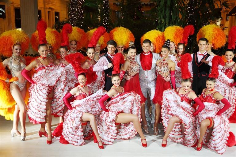 Moulin Rouge cabaret in Parijs