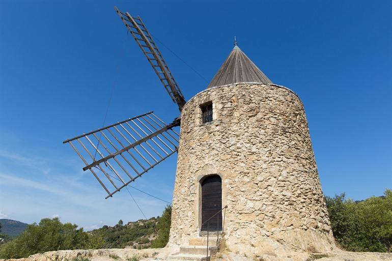 Moulin Saint-Roch in Grimaud bezoeken