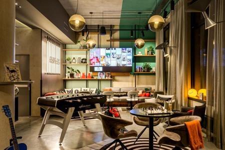 Moxy Dortmund City boeken