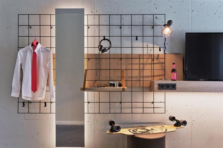 Moxy Frankfurt City Center