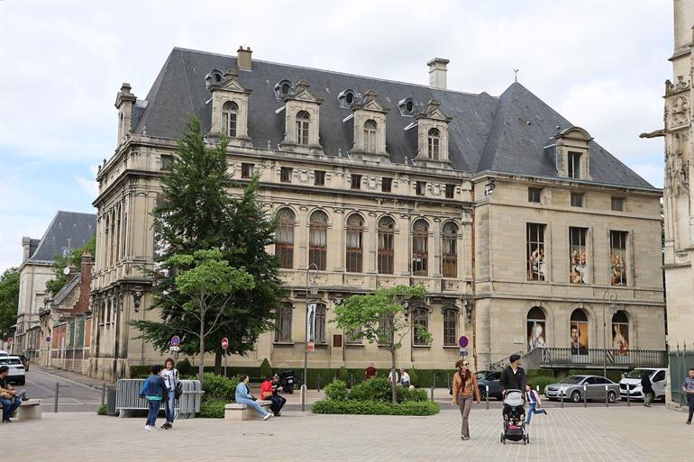 Musée Saint-Loup in Troyes
