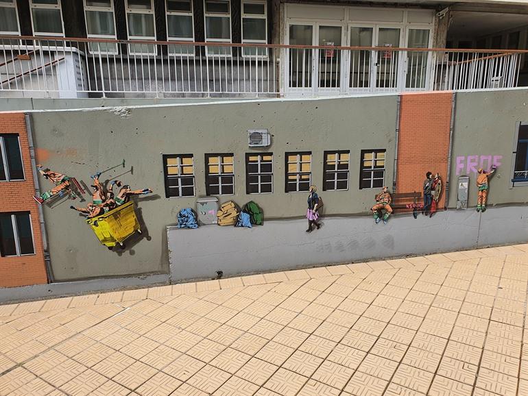 Muurschildering Jaune, Oostende