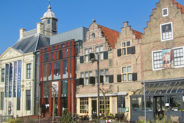 MuZEEum in het Lampsinshuis in Vlissingen