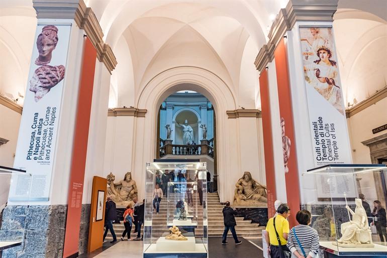Nationaal Archeologisch Museum van Napels bezoeken