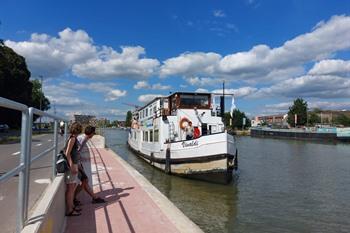 Neem de waterbus richting Brussel, Vilvoorde