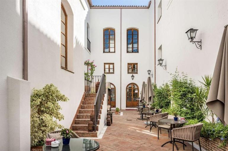 NH Collection Amistad Córdoba boeken