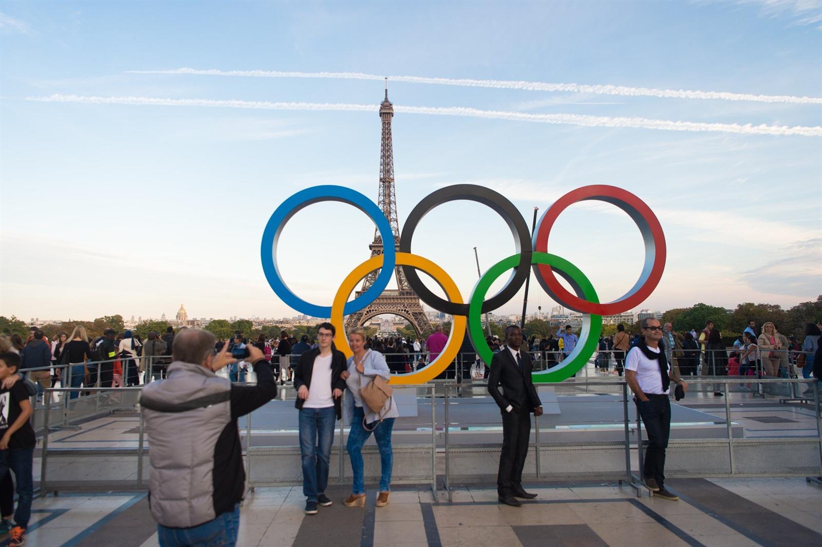 Parijs Tours 2024 Olympics Camile Zsazsa