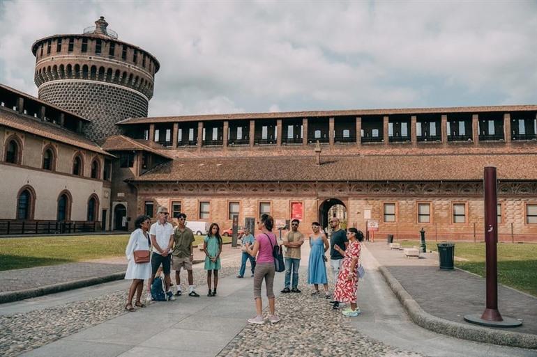 Ontdek de leukste plekjes van Milaan tijdens een gegidste stadswandeling