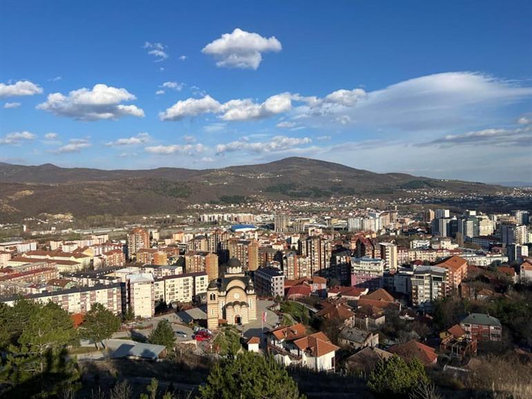 Ontdek de verdeelde stad Mitrovica tijdens een rondleiding met gids