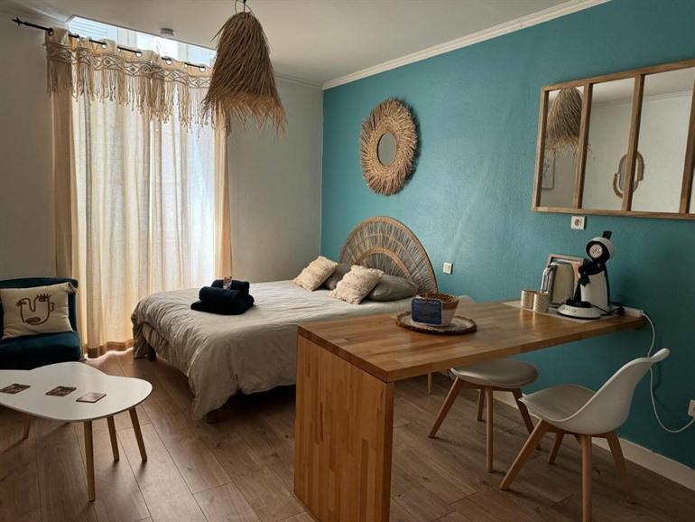 Op zoek naar een verblijf in de stad? Boek deze charmante Studio Boho-Chic