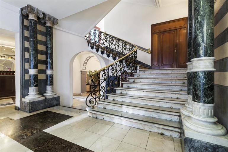 Oriente Atiram (Barcelona