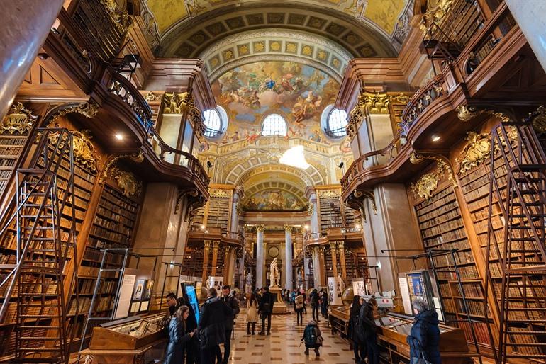 Österreichische Nationalbibliothek bezoeken, Hofburg in Wenen